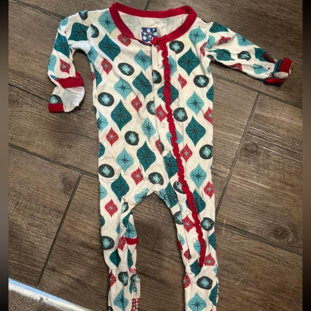 3-6 Mo Button Christmas Kickee